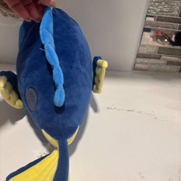 Dory Disney Store 13” Stuffed Plush Original Authentic Finding Nemo - Picture 6 of 8